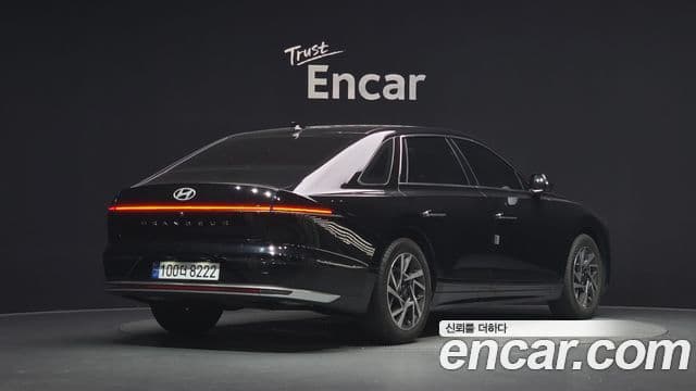Hyundai Grandeur 2022 — Фото 2/20