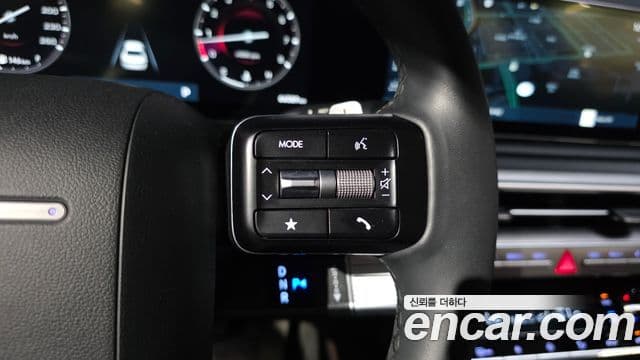 Hyundai Grandeur Hybrid 2022 — Photo 26/32