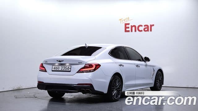 Genesis G70 2018 — ფოტო 20/30