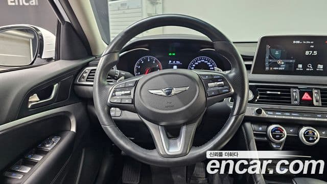 Genesis G70 2018 — ფოტო 27/30
