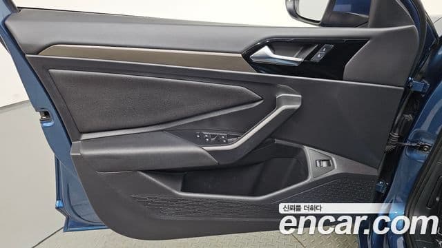 Volkswagen Jetta 2021 — Şəkil 8/32
