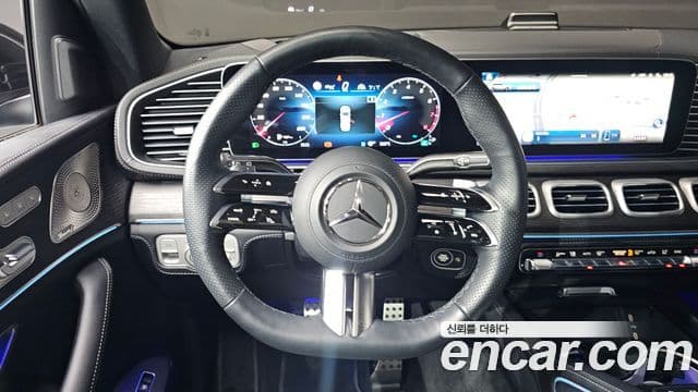 Mercedes-Benz GLS-Class 2025 — Фото 13/20