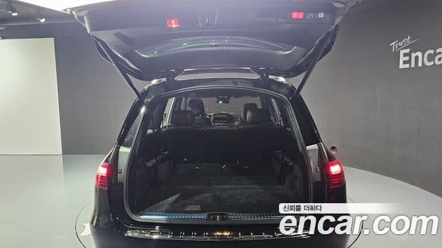 Mercedes-Benz GLS-Class 2025 — Фото 17/20