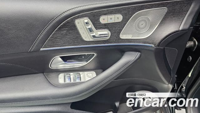 Mercedes-Benz GLS-Class 2025 — Фото 20/20