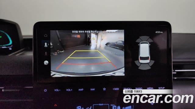 Hyundai Staria 2024 — Photo 19/34