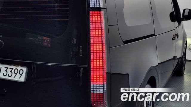 Hyundai Staria 2024 — Photo 27/34