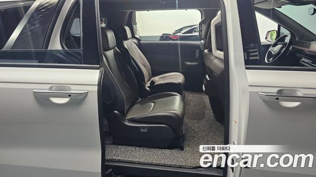Kia Carnival 2024 — Фото 11/20