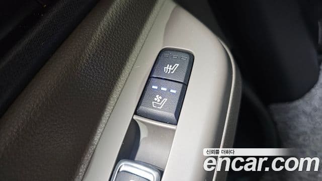 Kia Carnival 2024 — Şəkil 11/32