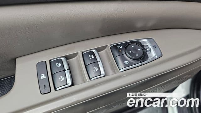 Kia Carnival 2024 — Şəkil 21/32