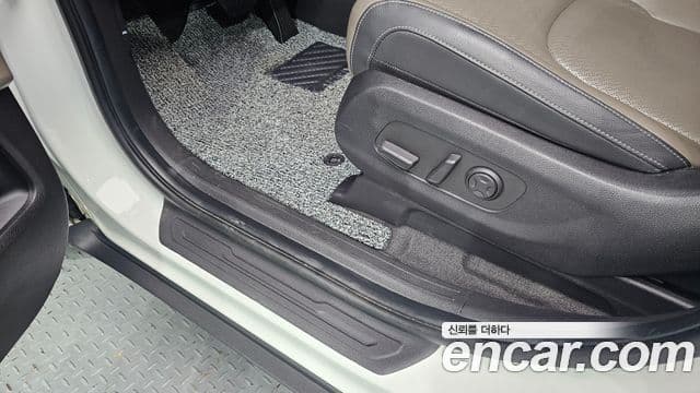 Kia Carnival 2024 — Şəkil 1/32