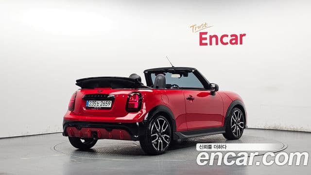 Mini Cooper S Convertible 2025 — Photo 27/31