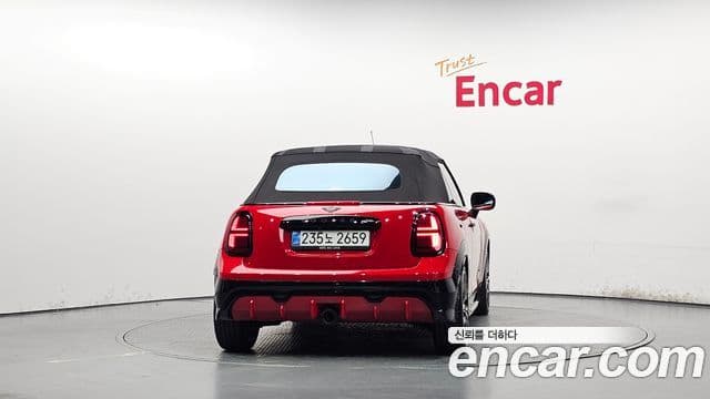 Mini Cooper S Convertible 2025 — Photo 16/31