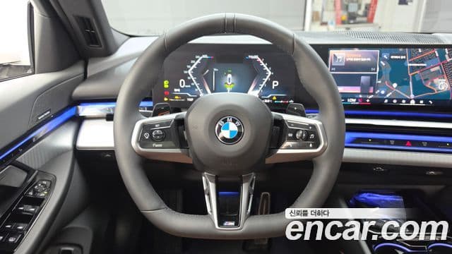 BMW 5 Series 2025 — Фото 13/20