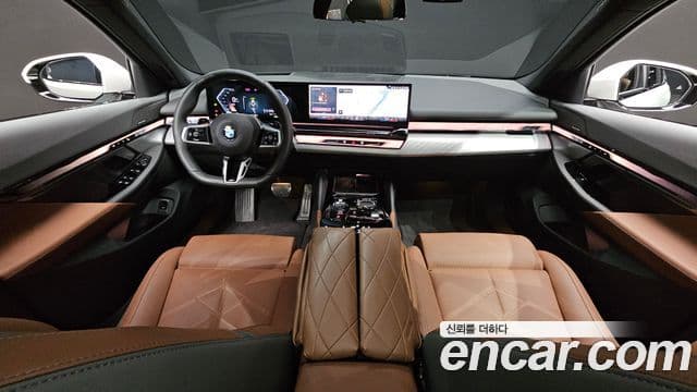 BMW 5 Series 2025 — Şəkil 12/20