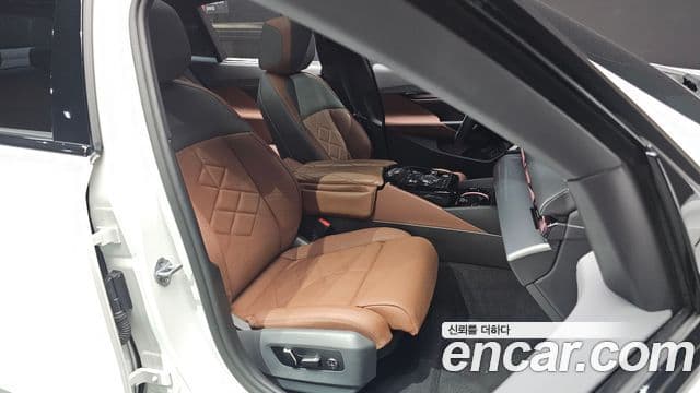 BMW 5 Series 2025 — Şəkil 9/20