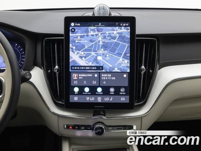 Volvo XC60 2025 — Şəkil 10/19