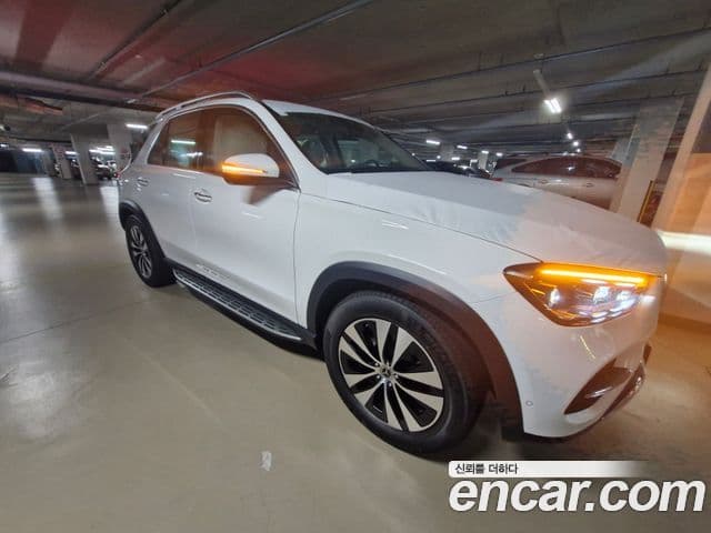 Mercedes-Benz GLE-Class 2026 — Фото 3/6