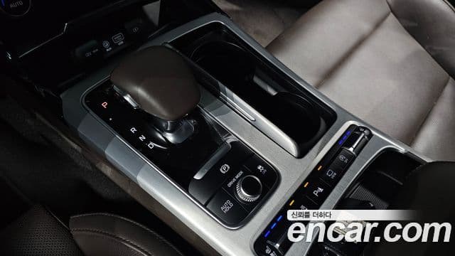 Kia Stinger 2019 — Фото 9/20