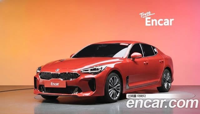 Kia Stinger 2019 — Фото 1/20