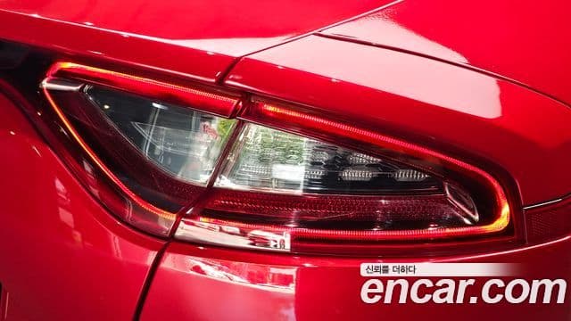 Kia Stinger 2019 — Şəkil 30/30
