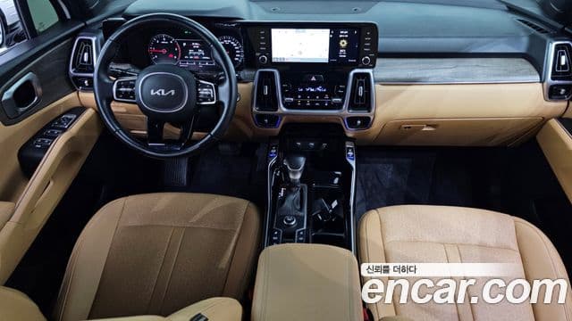 Kia Sorento 2022 — Фото 7/20