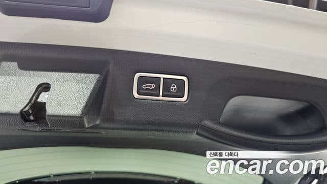 Kia Sorento 2022 — Фото 16/20