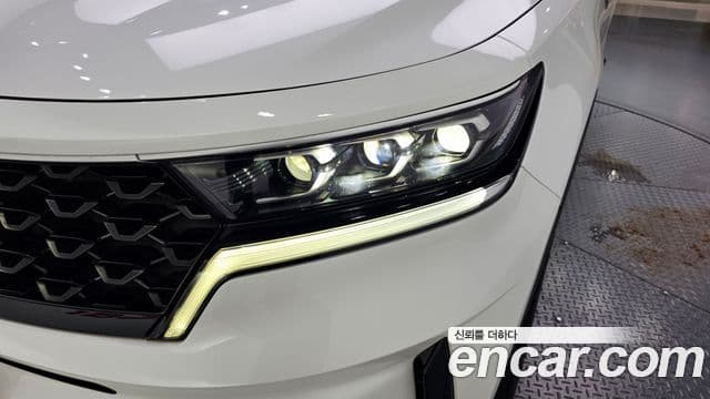 Kia Sorento 2022 — ფოტო 3/31