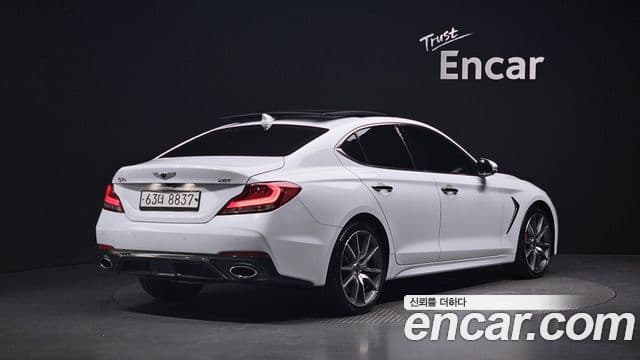 Genesis G70 2018 — Фото 2/20
