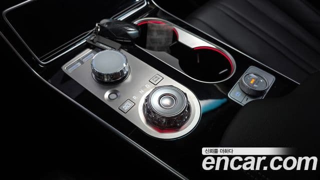 Genesis GV80 2024 — Photo 7/31