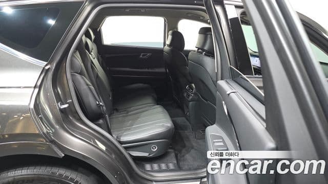 Genesis GV80 2024 — Photo 23/31
