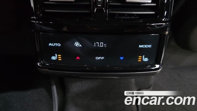Renault Samsung Grand Koleos 2025 — Фото 19/20