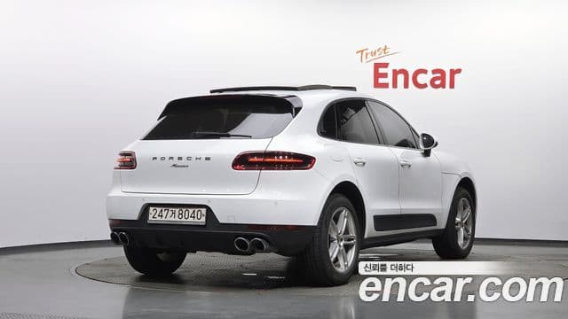 Porsche Macan 2018 — Фото 2/20