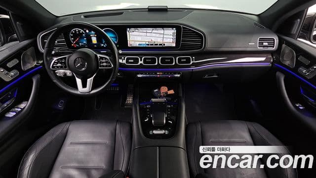 Mercedes-Benz GLE-Class 2021 — Photo 16/20