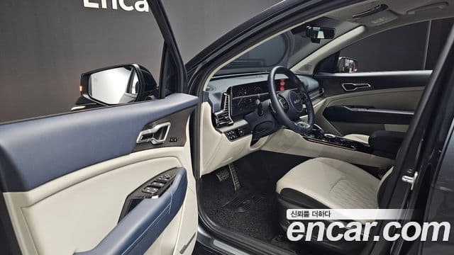 Kia Sportage 2022 — Фото 10/20