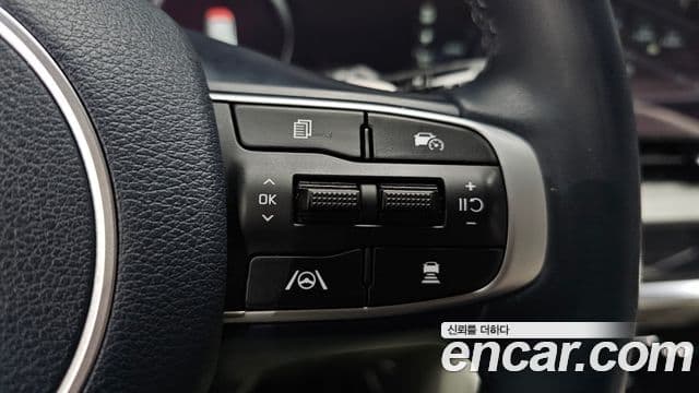 Kia Sportage 2022 — Фото 19/20