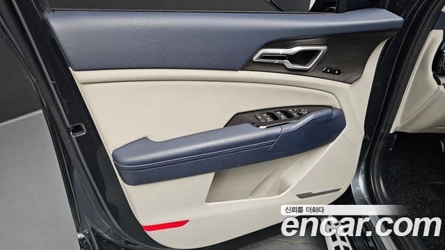 Kia Sportage 2022 — Photo 11/34