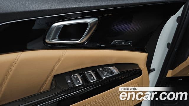 Kia Carnival 2022 — Şəkil 11/36