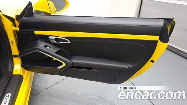 Porsche 718 Boxster 2021 — Photo 25/33