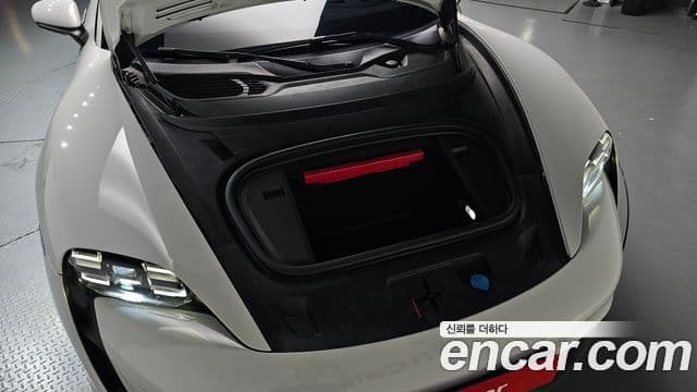 Porsche Taycan 2021 — Photo 10/34