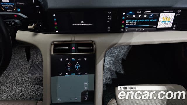 Porsche Taycan 2021 — Photo 20/34