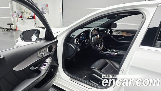 Mercedes-Benz C-Class 2021 — Фото 10/20