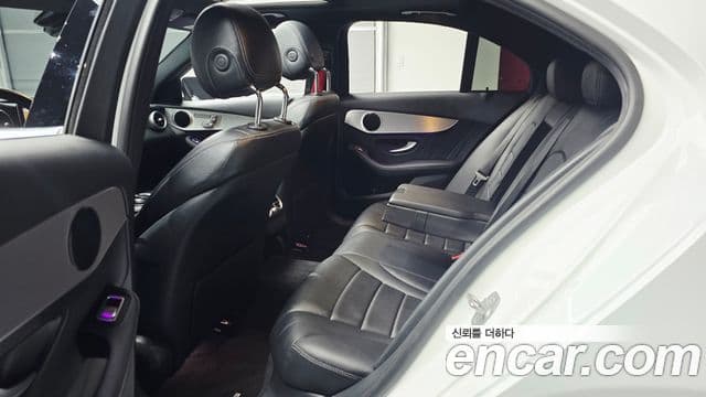 Mercedes-Benz C-Class 2021 — Фото 11/20