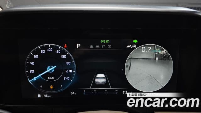 Kia Carnival 2022 — Фото 8/20