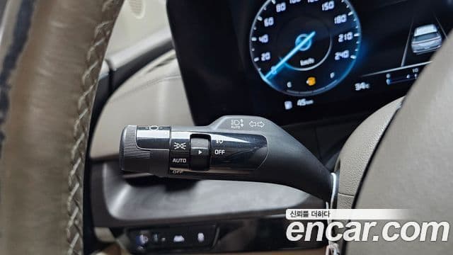 Kia Carnival 2022 — Photo 22/32