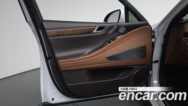Genesis G80 2023 — Şəkil 15/42
