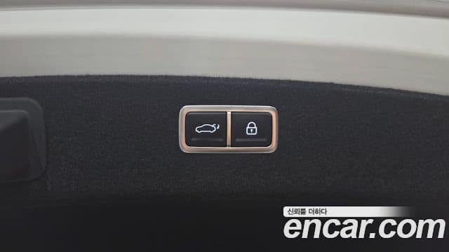 Genesis G80 2023 — Şəkil 35/42