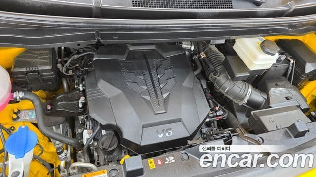 Hyundai Staria 2023 — Фото 6/20