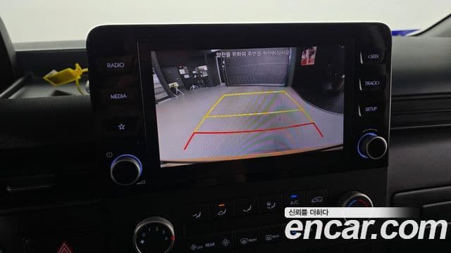 Hyundai Staria 2023 — Фото 16/20