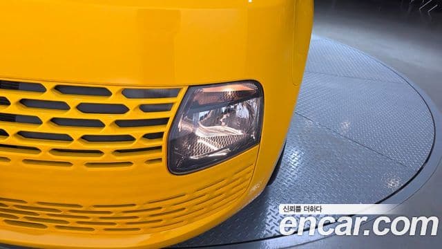 Hyundai Staria 2023 — Photo 14/34