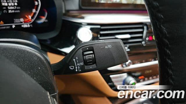 BMW 5 Series 2021 — Фото 16/20